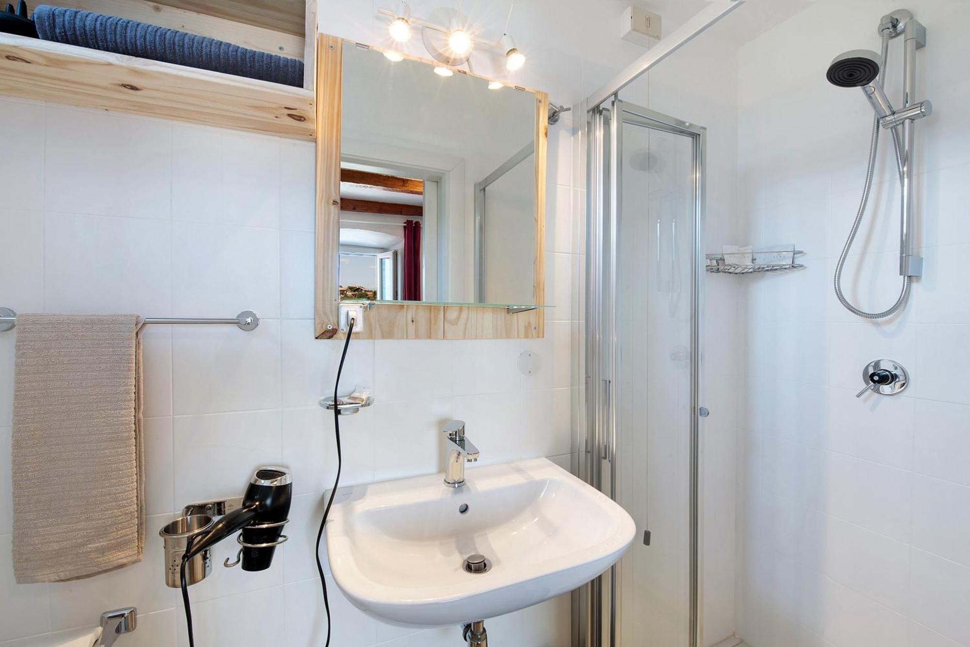 Taronico Apartments Heron بيلاجيو المظهر الخارجي الصورة